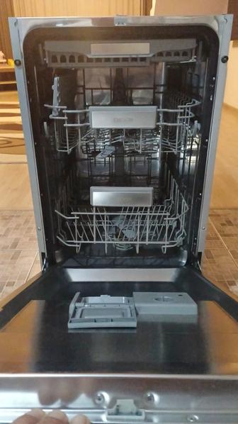 Продам посудомоечную машину