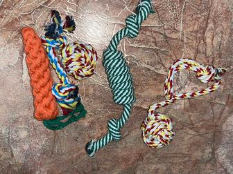 Игрушки для кошек собак.