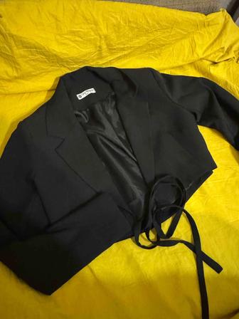 Продам укороченный пиджак