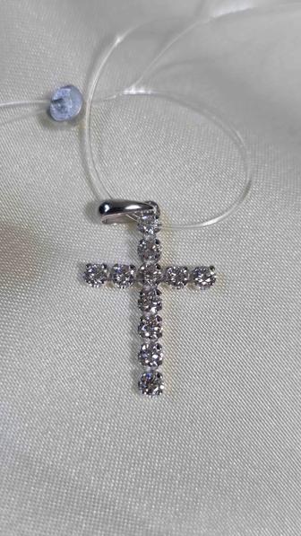 Крестик с натуральными бриллиантами