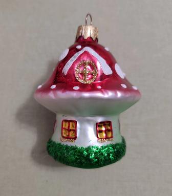 Ёлочная игрушка Гриб-домик