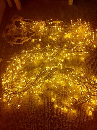 Елочные игрушки, гирлянда, дождик!