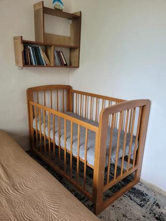 Отдам даром манеж ванночку и подставку