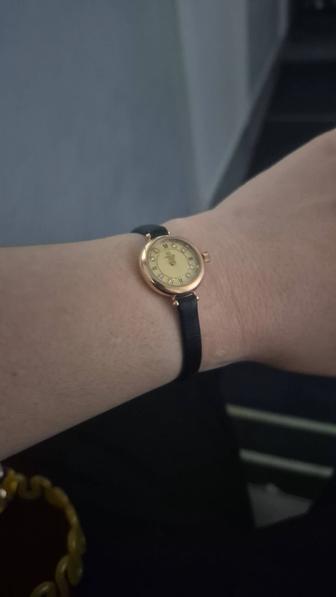 Продам золотые часы