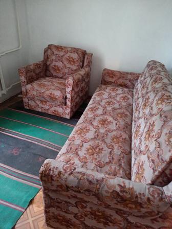 Продам диван и кресло в связи с выездом