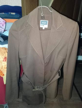 Женский костюм Begon