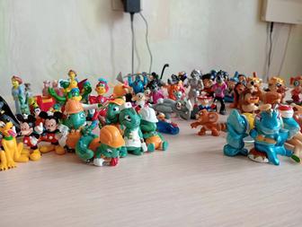 Продам игрушки от Киндер