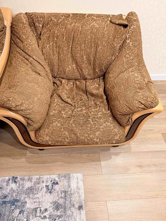 Продам диван и кресло