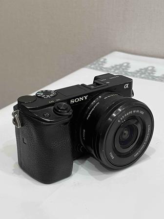 Продам фотоаппарат Sony 6300 kit