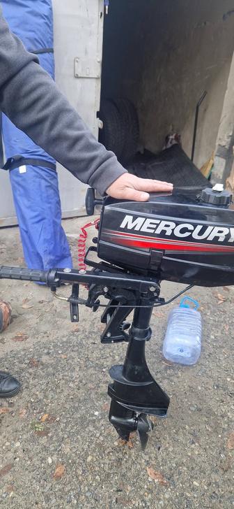 Продается ,мотор на лодку