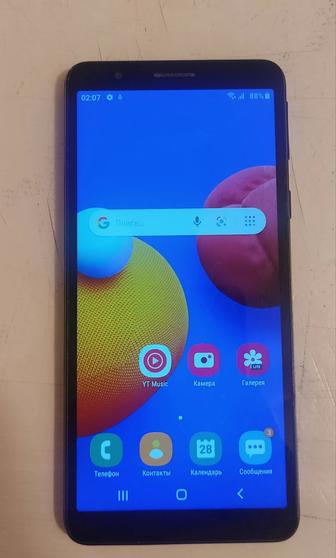 Продам смартфон Samsung A01 Core