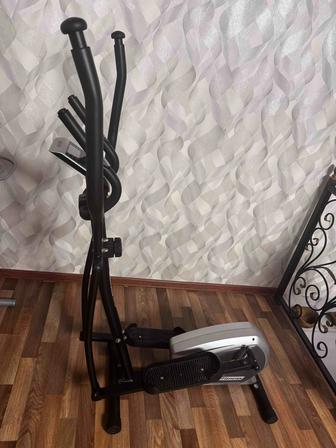 Эллиптический тренажер