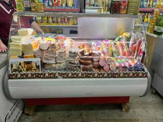 Продам витрину