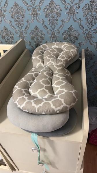 Подушка для кормления