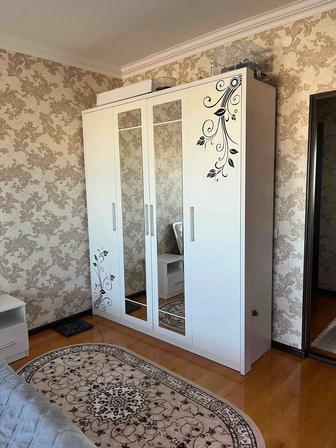 Продам спальный гарнитур