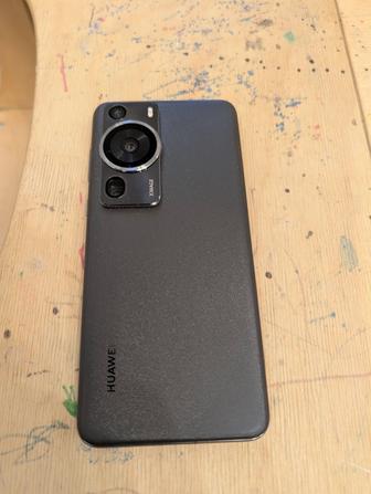 Продам телефон Huawei P60 pro