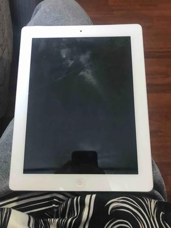 Продаю айпад 2