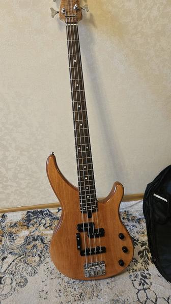 Продам бас гитару Yamaha TRBX174