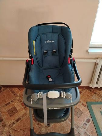 Продам детский столик для кормления, ходунки, автокресло