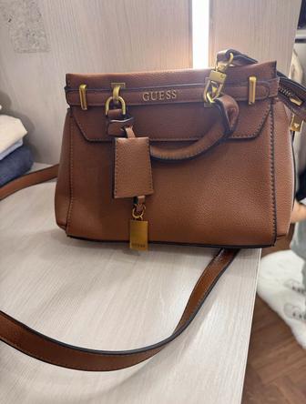 Новая коричневая сумка