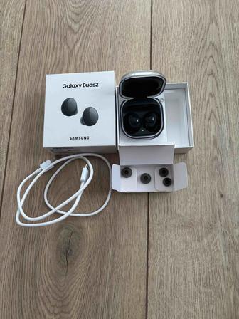 Наушники Galaxy Buds 2