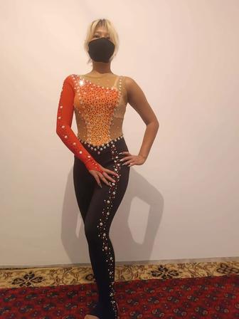 Соревновательный комбинезон для художественной гимнастики