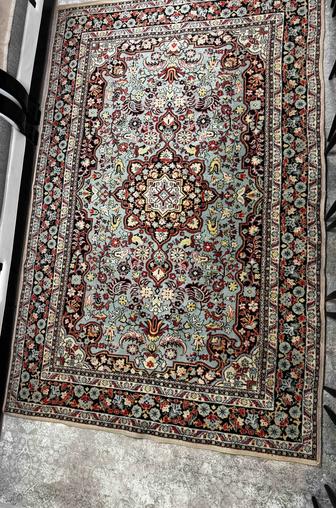 Продам ковер 2х3