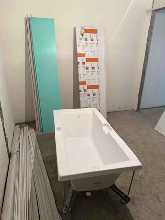 Продаем ванну (Прага/Triton Алекса 150) в заводской пленке.