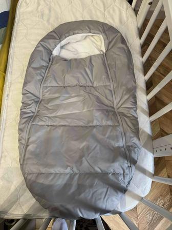 Продам детский кокон комбинезон