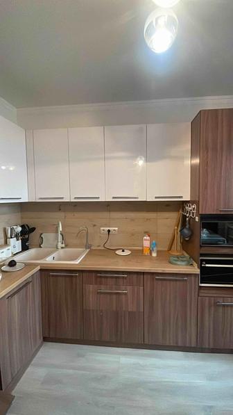 Верхние шкафы кухонного гарнитура