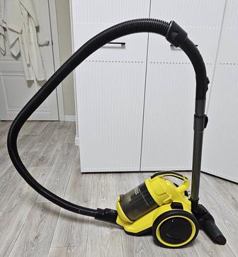 Пылесос Karcher VC 3