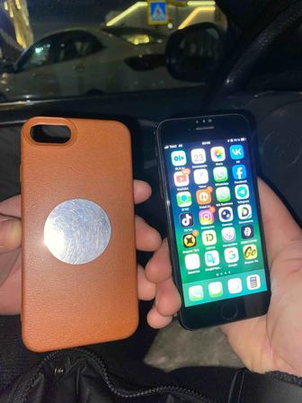 iPhone SE 2020 64 гб оригинал RM