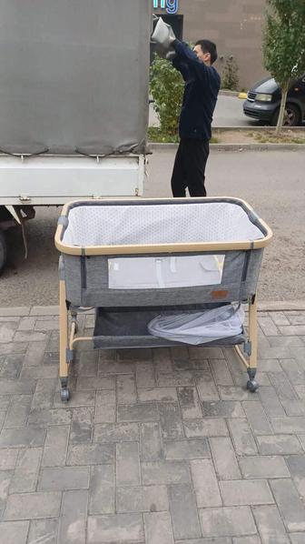 Детская кровать почти не лежали