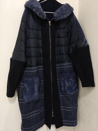 Продам куртку-пальто с капюшоном