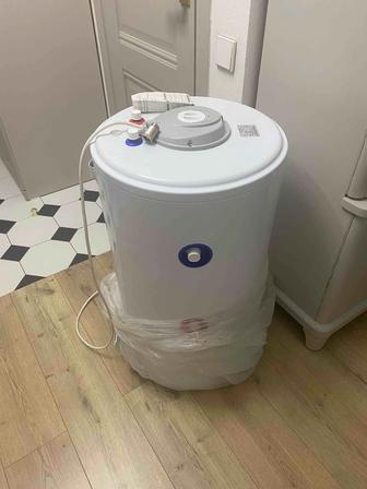 Продаётся электрический накопительный водонагреватель Bandini (Италия), 100