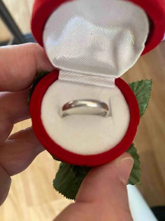 Серебряное обручальное кольцо 925
