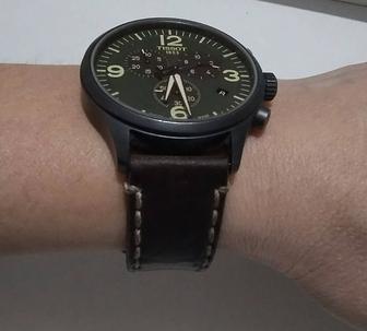 Продам мужские наручные часы Tissot