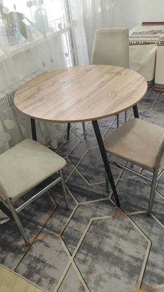 Продам новый стол