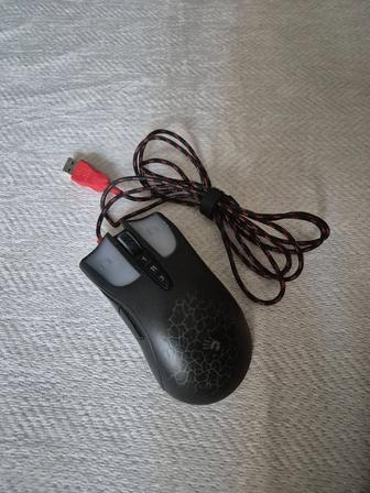 Продам компьютерную мыш BLOODY (V9C)