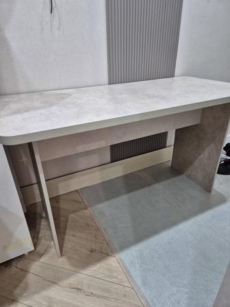 Стол кухонный новый