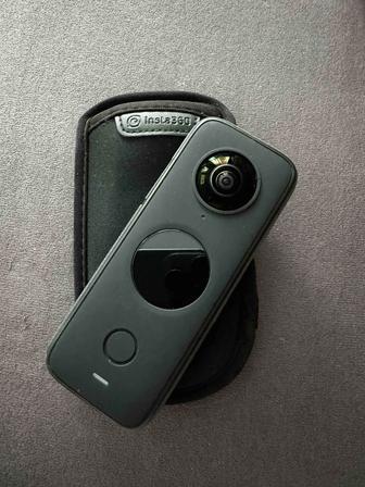 Экшн-камера Insta360 ONE X2