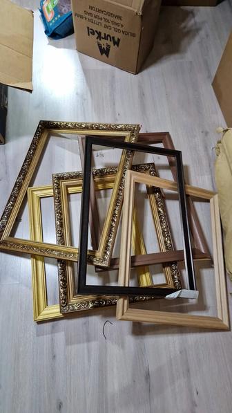 Рамки, подрамники, холсты