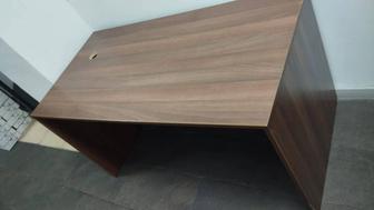 Продам Офисный стол