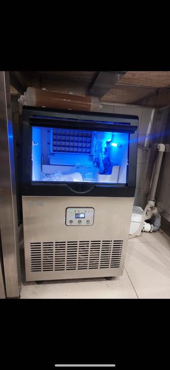 Ледогенератор напольный