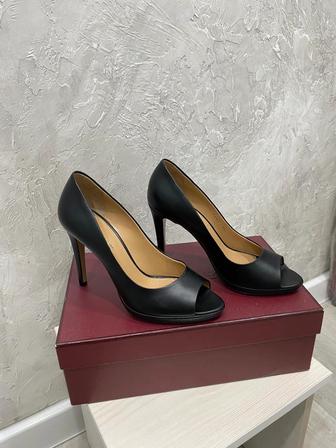 Элегантные туфли Bally Италия, оригинал