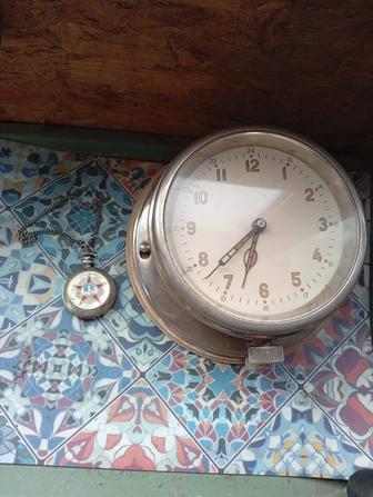Часы морские корабельные и вторые президентские подарочные.