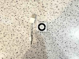 iPod shuffle оригинал