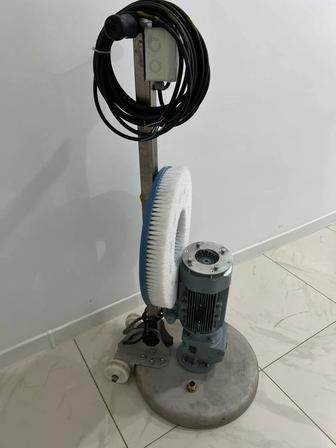 Роторная машина для стирки ковров