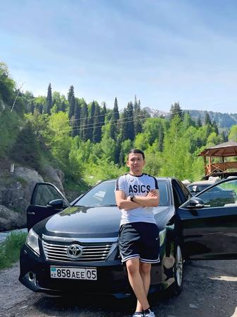 Руководитель отдела продажам, менеджер по продажа, специалист, менеджер.