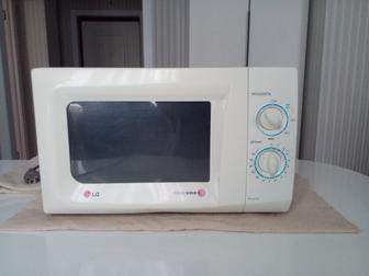 Микроволновка LG рабочая